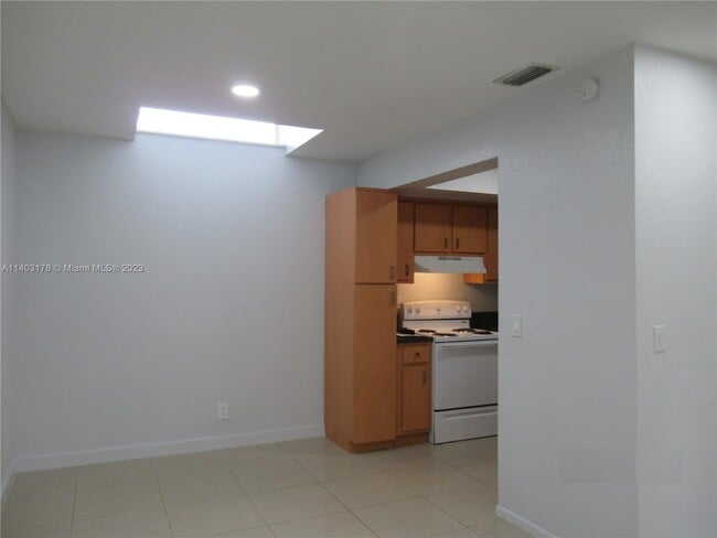 Photo - 5920 NW 21st St Unit 48-C