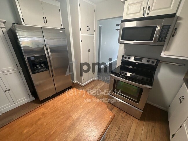 Photo - 7056 Caroline Ave