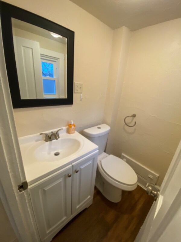 421 Fremont St Apartment For Rent in Lancaster, PA