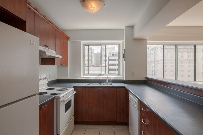 Photo - 3421 Rue Drummond Unit 69