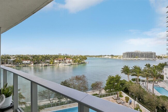 Photo - 6620 Indian Creek Dr Unit 613