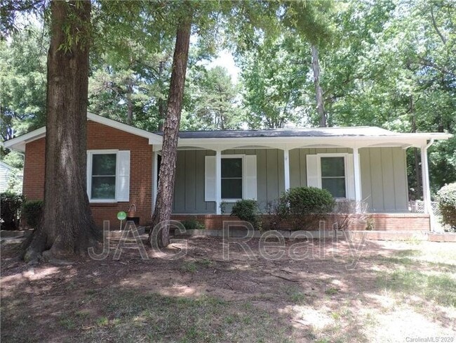 Photo - 841 Carrington Dr House