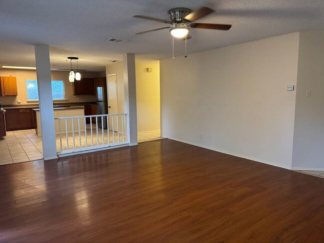 Photo - 8251 Sunshine Trail Dr