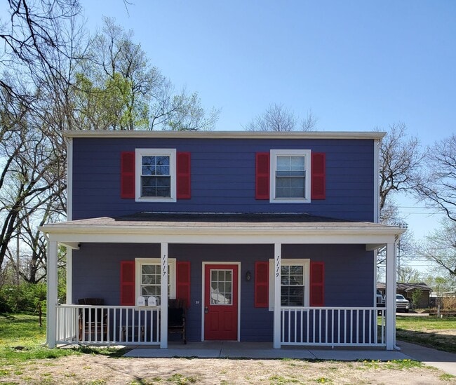 Building Photo - Upstairs Four Bedroom Apartment by Quality Home Management