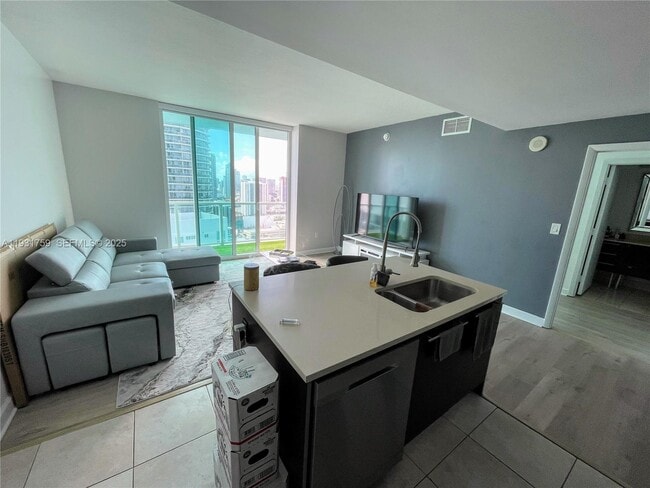 Photo - 1900 N Bayshore Dr Unit 4007