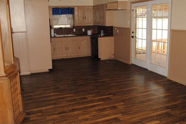 Photo - 623 Laurel St