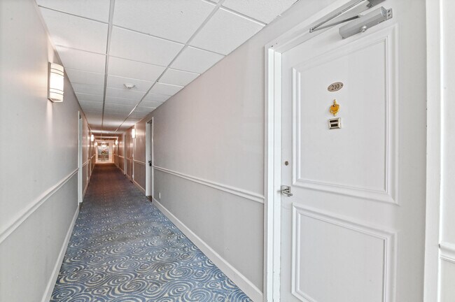 Photo - 2600 N Flagler Dr Unidad 210