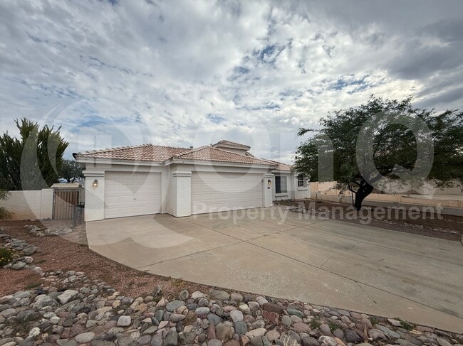 Photo - 8305 N Solitude Way