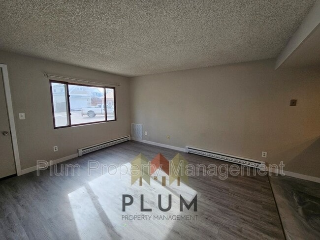 Photo - 809 Bulwer St Unidad C