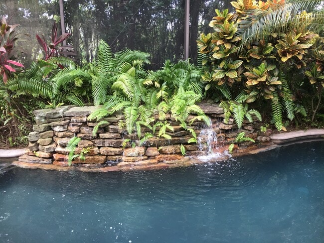 Photo - 8509 S Lake Cir