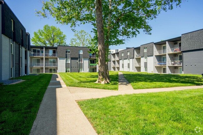 Building Photo - Flats on the Row Rental