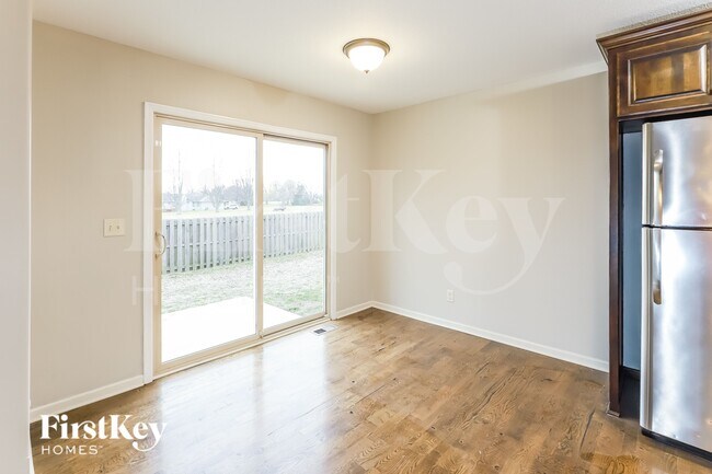 Photo - 11109 Highview Rd