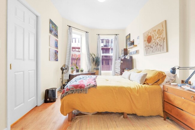 Photo - 269 6th St Unit 2