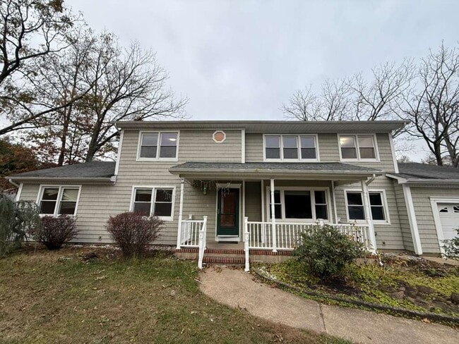 Building Photo - 153 Cedar Swamp Rd