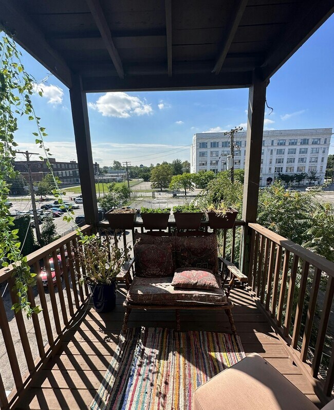 Photo - 4806 Euclid Ave Unit 17