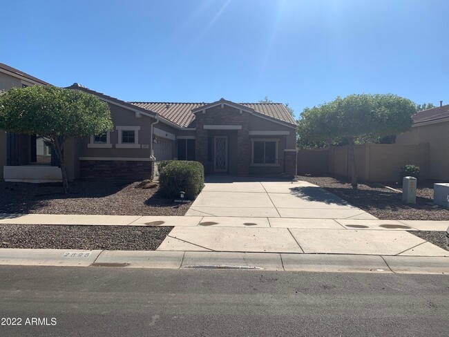 Photo - 2895 E Melrose St