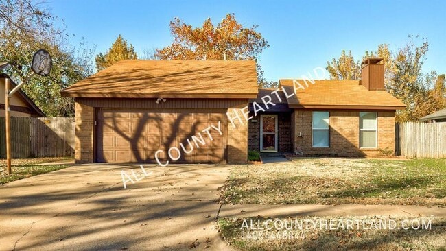 Building Photo - 841 N Robinson Ave