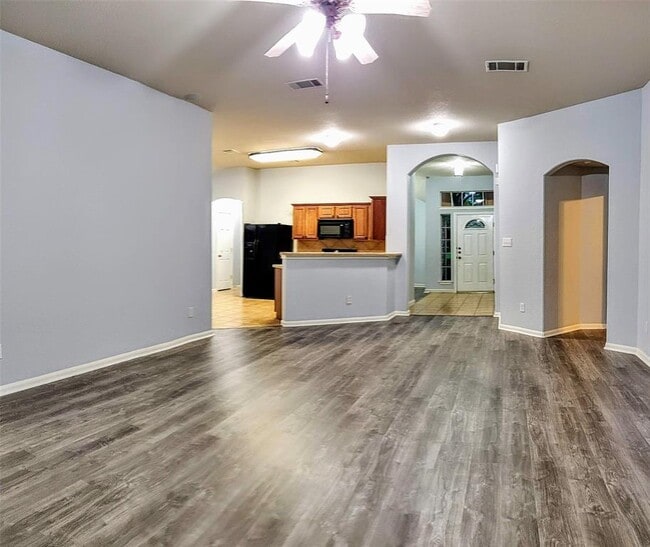 Photo - 4428 Bent Path