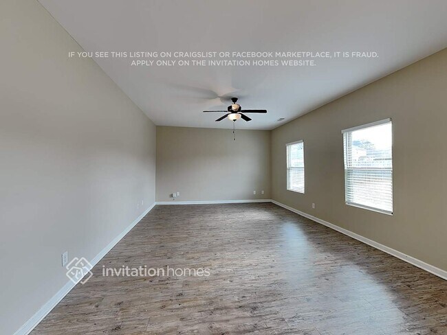 Photo - 3530 Mica Cir SE