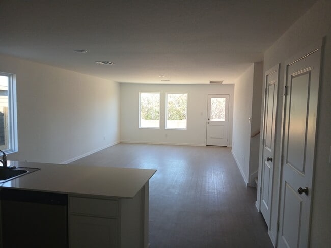 Photo - 705 Canyon Run