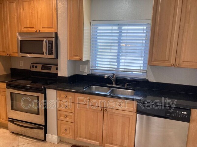 Photo - 11605 3rd St E Unit #201