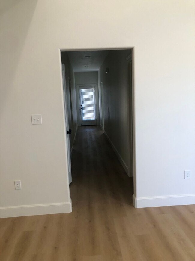 Photo - 7124 22nd St Unit B JKLM13