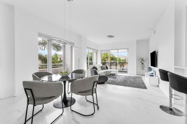 Photo - East Boca Raton Road, Boca Raton, FL 33432 - 3 BR 2 BA condo