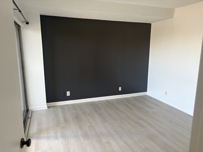 Photo - 900 19th Ave S Unidad 1101