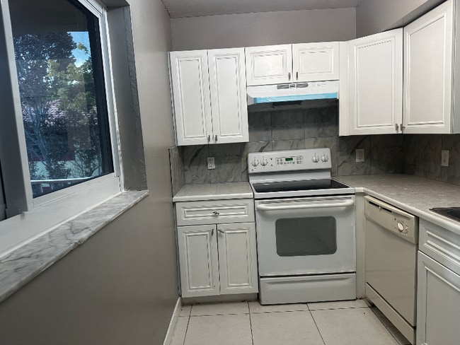 Photo - 3556 NW 114th Terrace