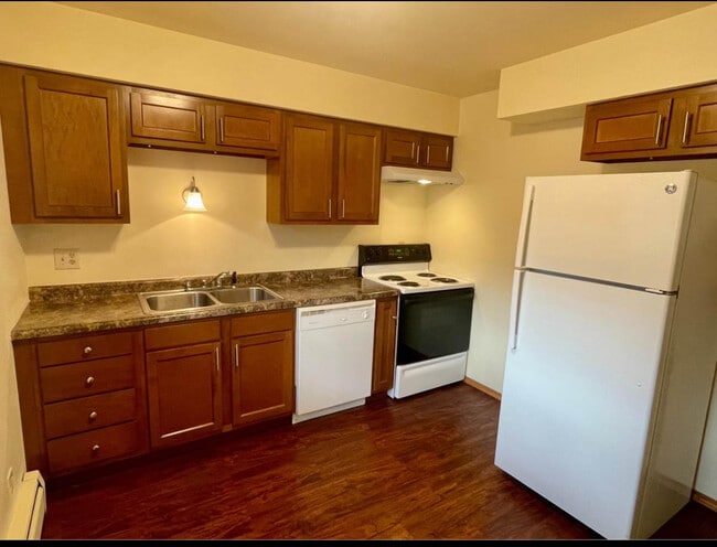 Photo - 2977 Austin St Unit 6
