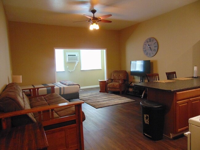 Photo - Orchid Manor Condo Studio w/Full kitchen + Enclosed lanai Unit 107