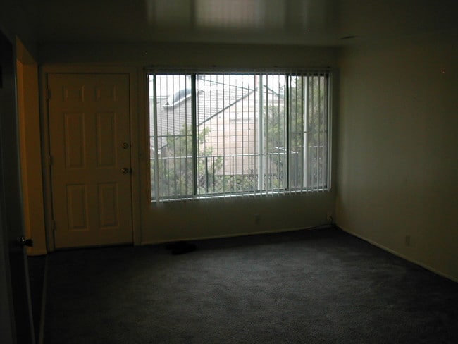 Photo - 123 Q St Unit 14