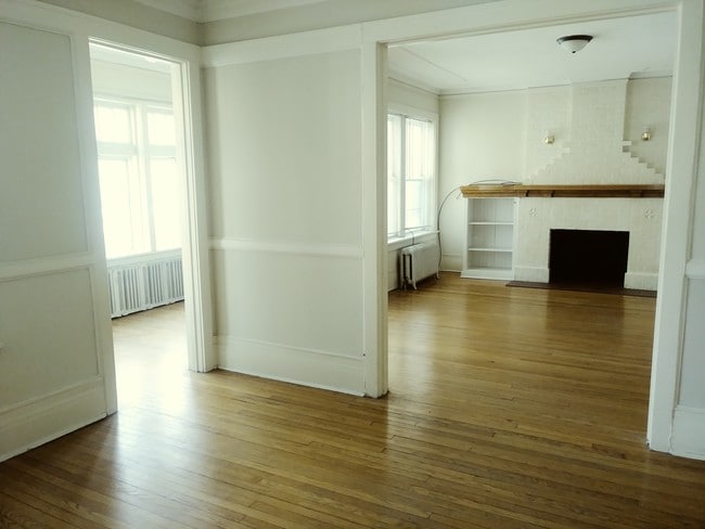 Windsor Apartments