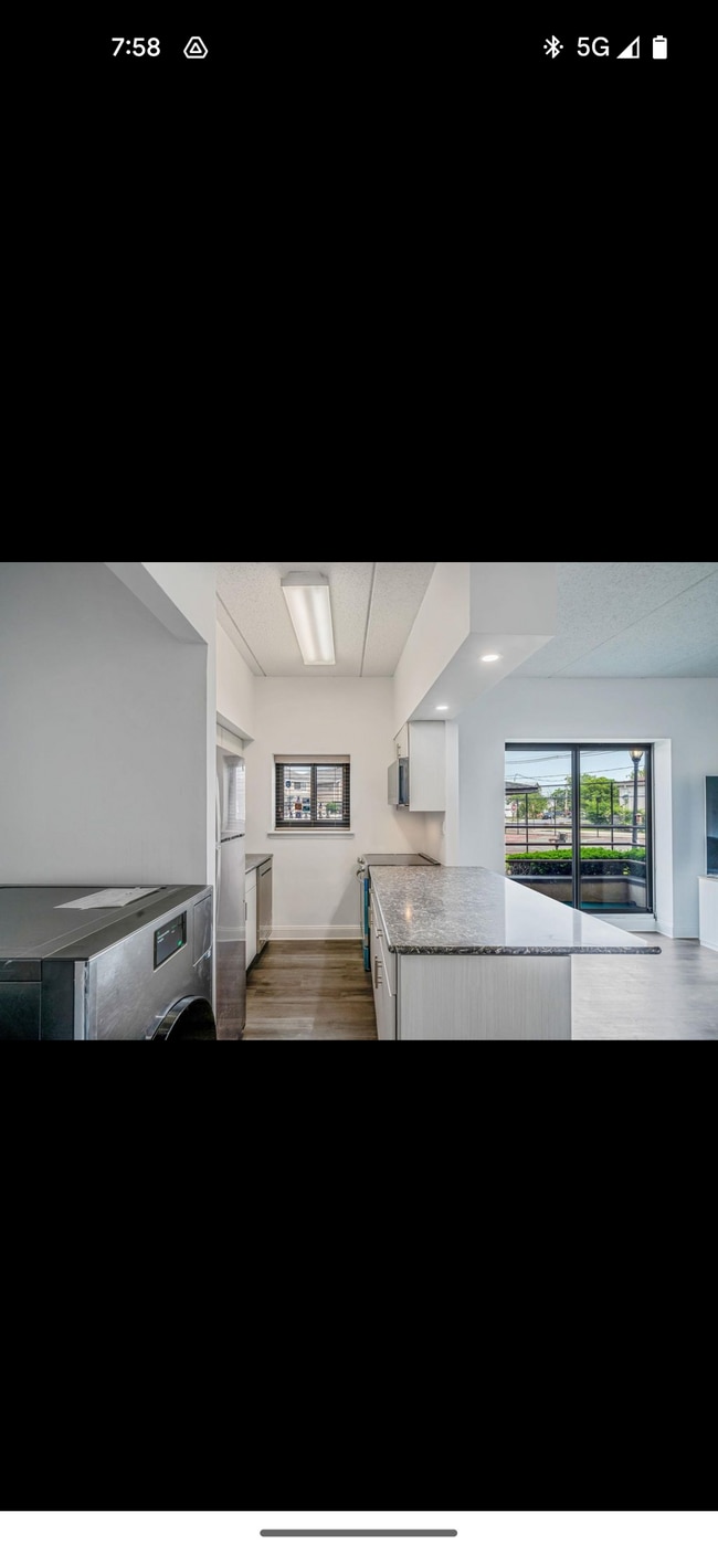 Building Photo - 725 Miller Ave Unit 134 Rental