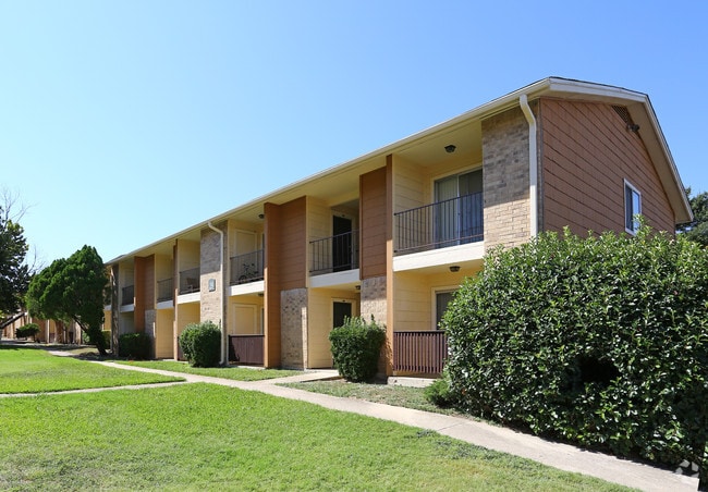 Building Photo - Stonehill - NEW UPGRADES! Rental
