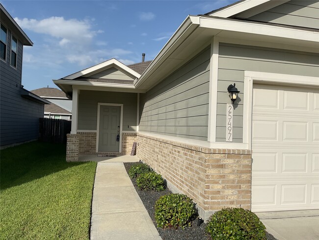 Photo - 25497 Northpark Spruce Dr
