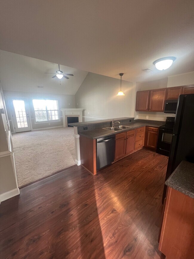 Photo - 2609 Sawgrass Dr