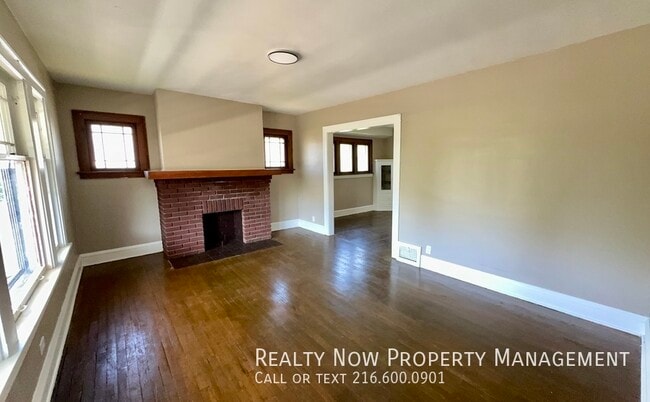 Photo - 949 Helmsdale Rd Unidad 1