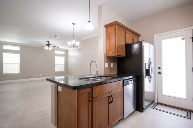 Photo - 4210 Darter St