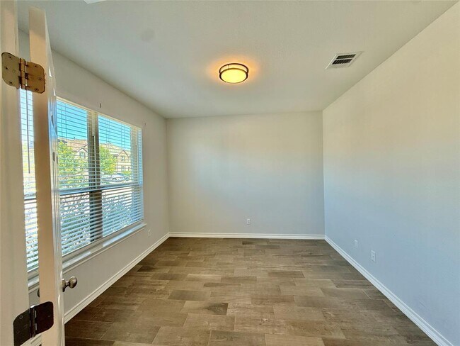 Photo - 17113 Antioch Ave