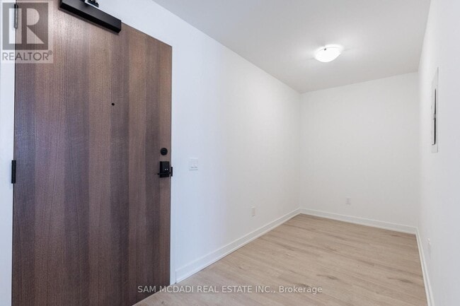 Photo - 1035 Southdown Rd Unit 1503