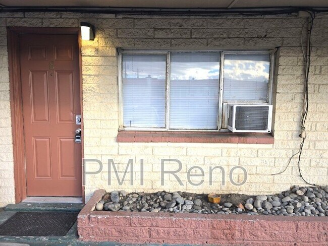 Photo - 140 Victorian Ave Unidad 8