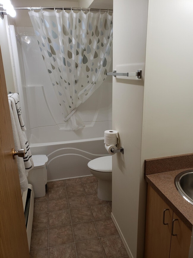 Photo - 10609 102 St Unit 401