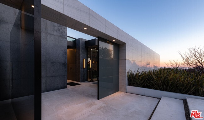 Photo - 1822 Marcheeta Pl