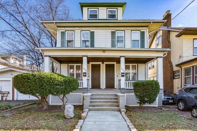 Building Photo - 1054 Hunterdon St Rental