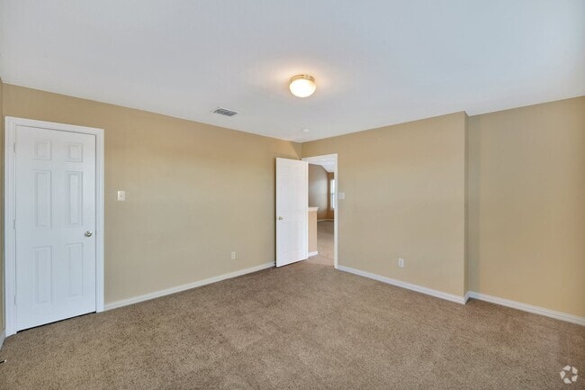 Building Photo - 1614 Lost Creek Dr Rental
