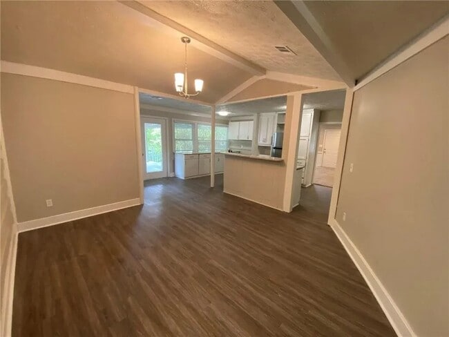 Photo - 32 Woodland Dr