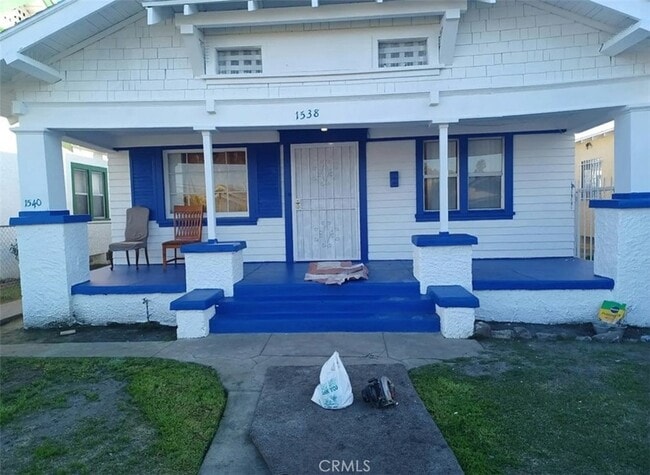 Photo - 1538 W 51st Pl Casa