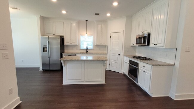 Photo - 4bed/3bath single story home in Denham Springs!