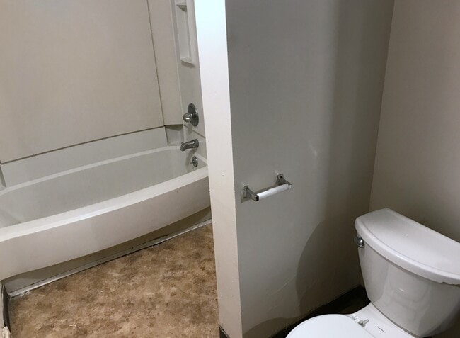 Photo - 44 S Bates St Unit 1